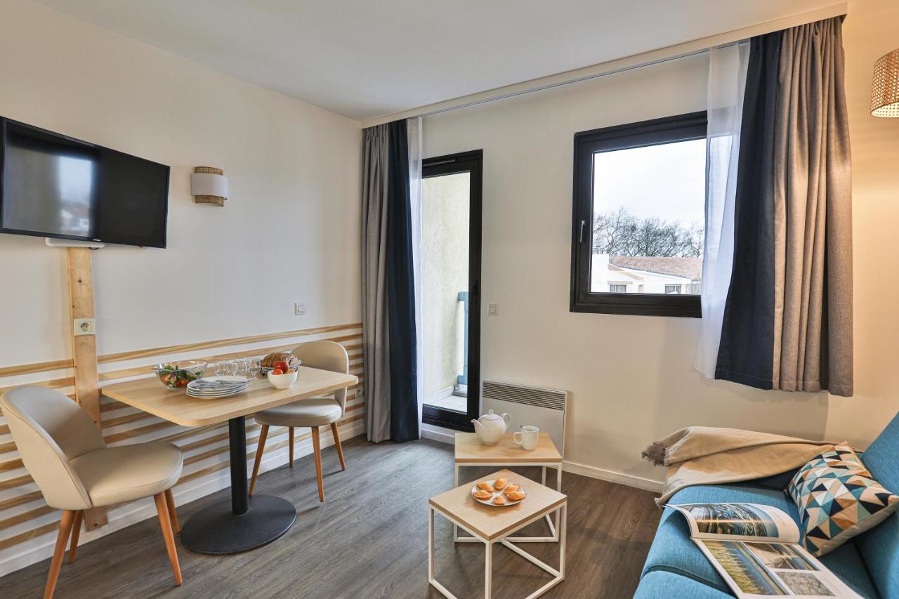 Residence Pierre & Vacances Centre La Rochelle  Buitenkant foto