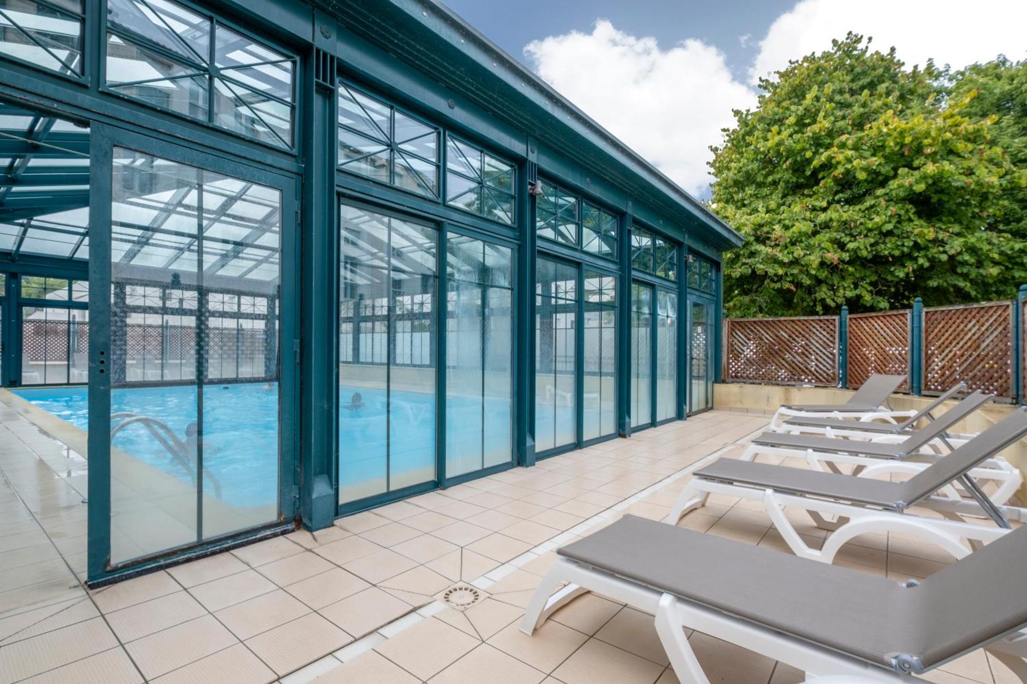Residence Pierre & Vacances Centre La Rochelle  Buitenkant foto
