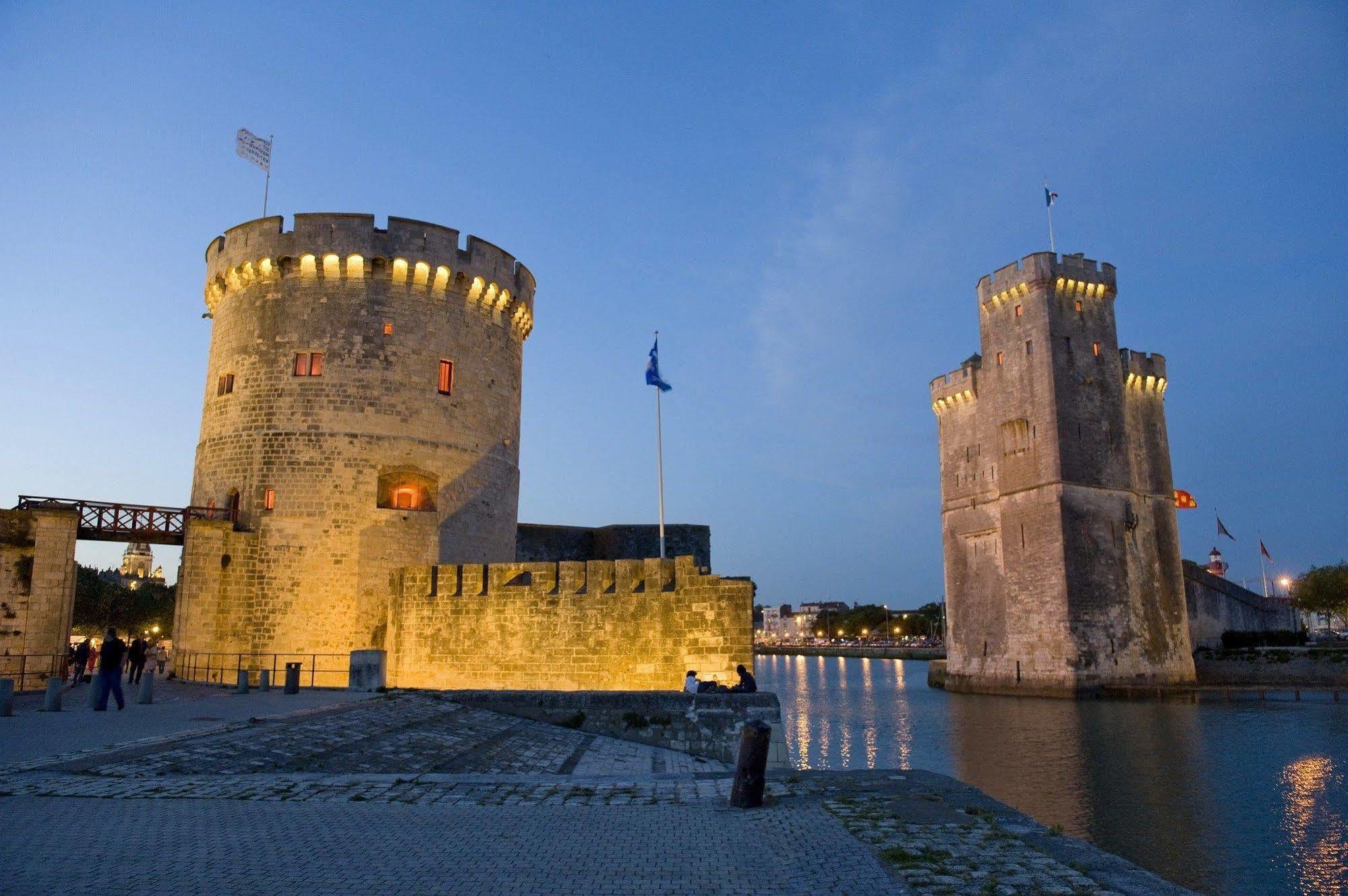 Residence Pierre & Vacances Centre La Rochelle  Buitenkant foto
