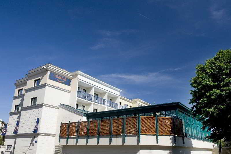 Residence Pierre & Vacances Centre La Rochelle  Buitenkant foto